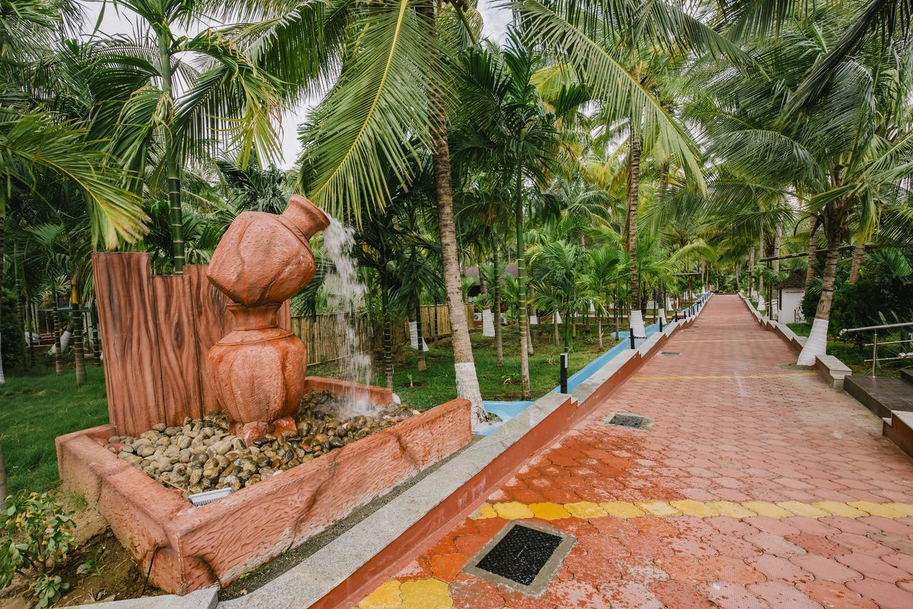 Hotel Sterling Anaikatti Varagampadi Exterior foto