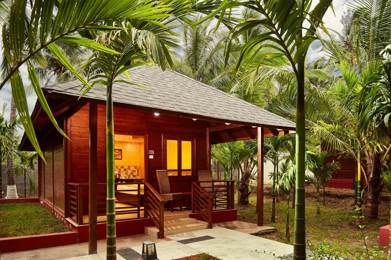 Hotel Sterling Anaikatti Varagampadi Exterior foto